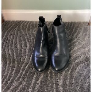 LAUREN RALPH LAUREN Shira Black Leather Double Zipper Ankle Boots Low heel EUC